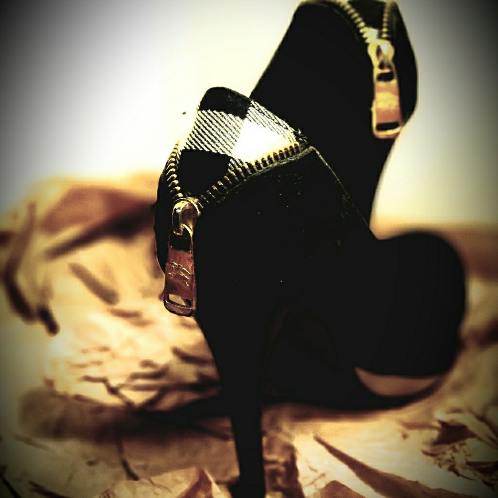 Burberry High Heels